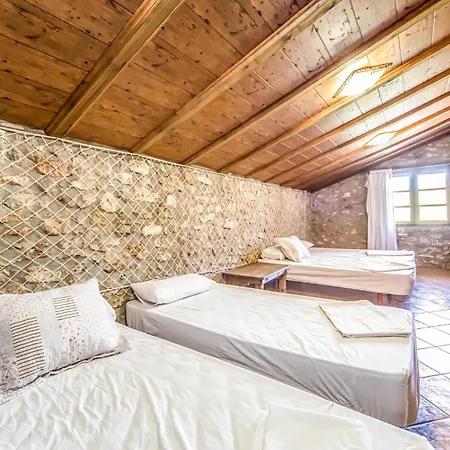 Stunning In * Les Coves de Vinroma
